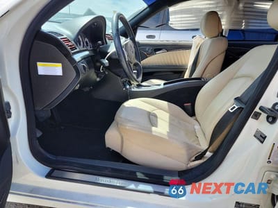 Zdjęcie 7 z 14 samochodu: 2008 MERCEDES-BENZ E 350 VIN:WDBUF56X58B302867 - miniatura