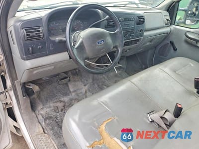 Zdjęcie 8 z 12 samochodu: 2006 FORD F250 SUPER DUTY VIN:1FTSX20506EA93061 - miniatura