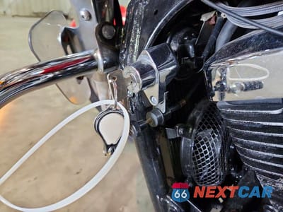 Zdjęcie 8 z 9 samochodu: 2000 KAWASAKI VN1500 L VIN:JKBVNAL19YA001497 - miniatura