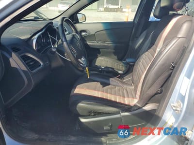Zdjęcie 7 z 12 samochodu: 2013 DODGE AVENGER R VIN:1C3CDZBG7DN663109 - miniatura