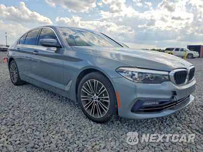 Czwarte zdjęcie samochodu z boku: 2018 BMW 530 XI VIN:WBAJA7C55JWC75329 - miniatura