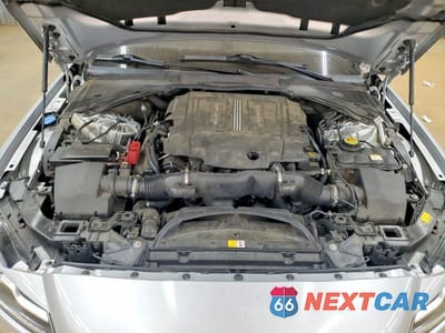 Zdjęcie 11 z 12 samochodu: 2018 JAGUAR XF S VIN:SAJBG4FV9JCY67218 - miniatura