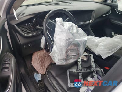 Zdjęcie 8 z 13 samochodu: 2021 BUICK ENVISION ESSENCE VIN:LRBFZPR47MD125671 - miniatura