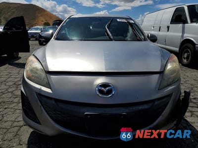 Piąte zdjęcie samochodu w środku: 2011 MAZDA 3 I VIN:JM1BL1VG0B1479898 - miniatura