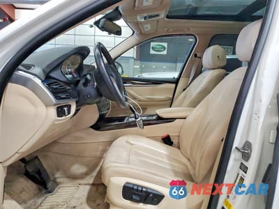Zdjęcie 7 z 12 samochodu: 2015 BMW X5 XDRIVE35D VIN:5UXKS4C52F0N06387 - miniatura