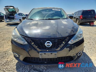 Piąte zdjęcie samochodu w środku: 2016 NISSAN SENTRA S VIN:3N1AB7AP8GY296794 - miniatura