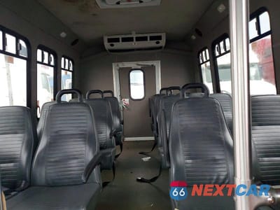 Zdjęcie 10 z 13 samochodu: 2016 FORD E350 SHUTTLE BUS - R & D - CLN TITLE - PRI FLEET VIN:1FDEE3FL2GDC33192 - miniatura