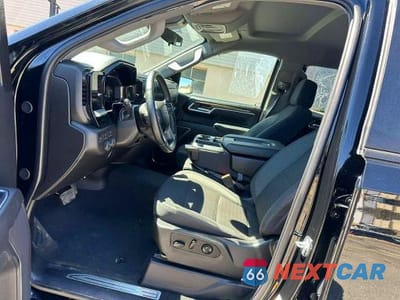 Zdjęcie 9 z 10 samochodu: 2026 CHEVROLET SILVERADO K1500 RST VIN:2GCUKEED3T1106522 - miniatura
