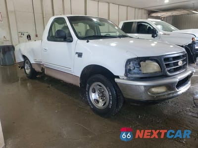Czwarte zdjęcie samochodu z boku: 1998 FORD F150 VIN:1FTZF17W8WNB36569 - miniatura