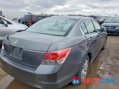 Trzecie zdjęcie samochodu z tyłu: 2009 HONDA ACCORD LXP VIN:1HGCP26469A106895 - miniatura