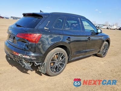 Trzecie zdjęcie samochodu z tyłu: 2021 AUDI Q5 PROGRESSIV VIN:WA1EAAFY2M2063935 - miniatura
