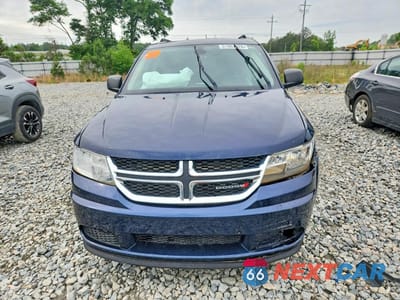 Piąte zdjęcie samochodu w środku: 2020 DODGE JOURNEY SE VIN:3C4PDCAB0LT202638 - miniatura