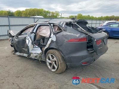 Drugie zdjęcie samochodu z przodu: 2018 JAGUAR F-PACE PREMIUM VIN:SADCJ2GX5JA237012 - miniatura