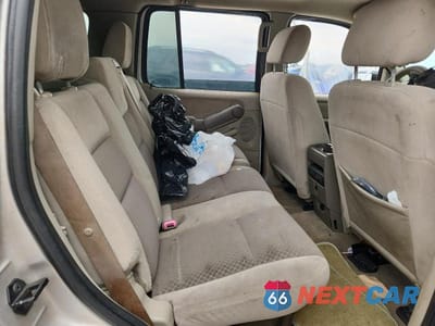 Zdjęcie 11 z 14 samochodu: 2006 FORD EXPLORER XLS VIN:1FMEU62E86UA48266 - miniatura