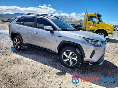 Czwarte zdjęcie samochodu z boku: 2021 TOYOTA RAV4 PRIME SE VIN:JTMAB3FV9MD042961 - miniatura