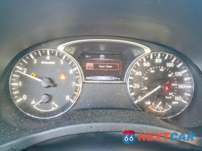 Zdjęcie 9 z 13 samochodu: 2016 NISSAN PATHFINDER SL VIN:5N1AR2MN3GC610751 - miniatura