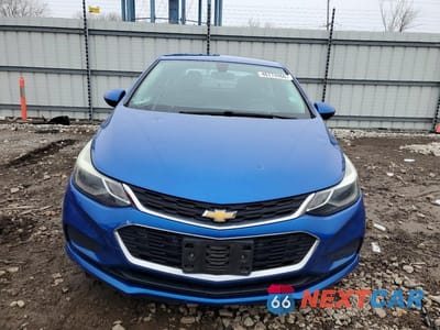 Piąte zdjęcie samochodu w środku: 2016 CHEVROLET CRUZE LT VIN:1G1BE5SM0G7286983 - miniatura