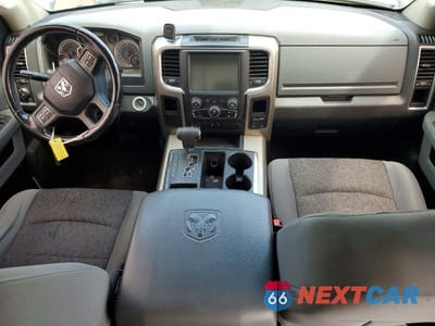 Zdjęcie 8 z 12 samochodu: 2013 RAM 1500 SLT VIN:1C6RR6LT4DS627131 - miniatura