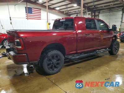 Trzecie zdjęcie samochodu z tyłu: 2024 RAM 3500 LARAMIE VIN:3C63R3ML9RG281479 - miniatura