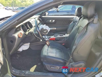 Zdjęcie 7 z 13 samochodu: 2019 FORD MUSTANG VIN:1FATP8UH3K5188404 - miniatura