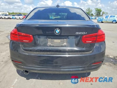 Zdjęcie 6 z 11 samochodu: 2016 BMW 320 I VIN:WBA8E1G59GNU11483 - miniatura