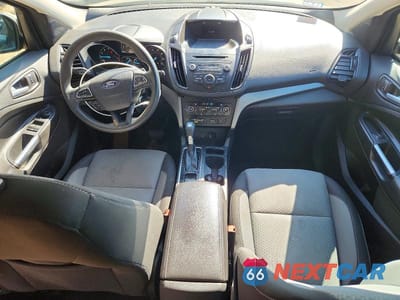 Zdjęcie 8 z 12 samochodu: 2017 FORD ESCAPE SE VIN:1FMCU9GD0HUA73335 - miniatura