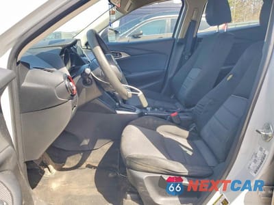 Zdjęcie 7 z 12 samochodu: 2018 MAZDA CX-3 SPORT VIN:JM1DKDB77J0327526 - miniatura