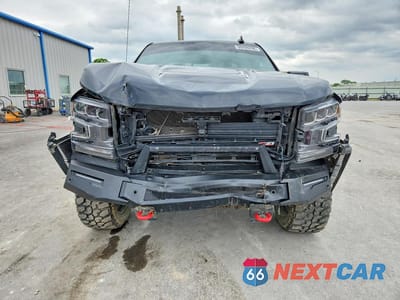 Piąte zdjęcie samochodu w środku: 2022 CHEVROLET SILVERADO LTD K1500 LT TRAIL BOSS VIN:3GCPYFEL2NG157836 - miniatura