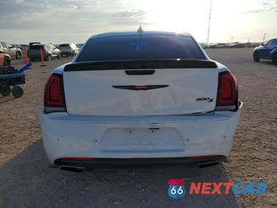 Zdjęcie 6 z 12 samochodu: 2022 CHRYSLER 300 S VIN:2C3CCABG0NH198817 - miniatura
