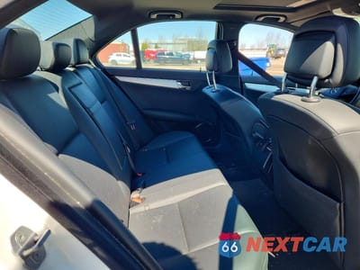 Zdjęcie 10 z 13 samochodu: 2009 MERCEDES-BENZ C 230 4MATIC VIN:WDDGF85X69F286907 - miniatura