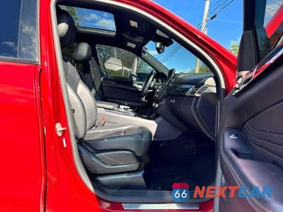 Piąte zdjęcie samochodu w środku: 2018 MERCEDES-BENZ GLE 350 VIN:4JGDA5JB4JB005635 - miniatura