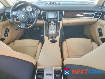 Zdjęcie 8 z 12 samochodu: 2016 PORSCHE PANAMERA S VIN:WP0AB2A77GL050473 - miniatura