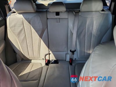 Zdjęcie 10 z 13 samochodu: 2014 BMW X5 XDRIVE35D VIN:5UXKS4C57E0J93836 - miniatura