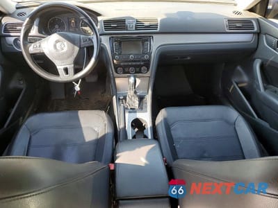 Zdjęcie 8 z 11 samochodu: 2014 VOLKSWAGEN PASSAT SE VIN:1VWBN7A34EC110175 - miniatura