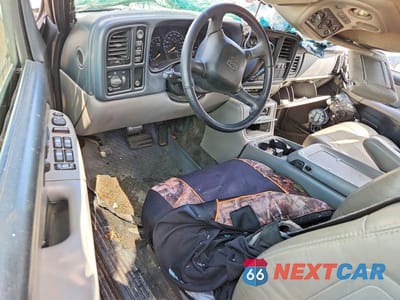 Zdjęcie 8 z 13 samochodu: 2002 CHEVROLET SUBURBAN K1500 VIN:1GNFK16Z42J294961 - miniatura