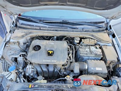 Zdjęcie 11 z 12 samochodu: 2017 HYUNDAI ELANTRA SE VIN:5NPD84LFXHH064031 - miniatura
