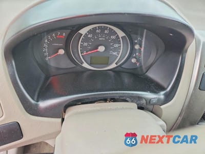 Zdjęcie 9 z 12 samochodu: 2005 HYUNDAI TUCSON VIN:KM8JN72D55U160904 - miniatura