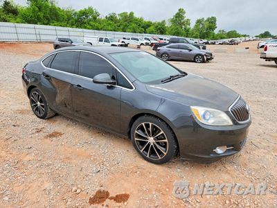 Czwarte zdjęcie samochodu z boku: 2016 BUICK VERANO SPORT TOURING VIN:1G4PW5SKXG4137941 - miniatura