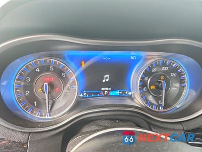 Zdjęcie 9 z 13 samochodu: 2022 CHRYSLER 300 S VIN:2C3CCABG6NH136418 - miniatura