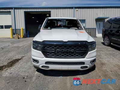 Piąte zdjęcie samochodu w środku: 2023 RAM 1500 BIG HORN VIN:1C6SRFBT0PN677952 - miniatura