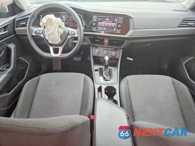Zdjęcie 8 z 12 samochodu: 2019 VOLKSWAGEN JETTA S VIN:3VWC57BU3KM171202 - miniatura