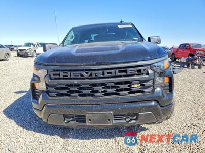 Piąte zdjęcie samochodu w środku: 2024 CHEVROLET SILVERADO K1500 CUSTOM VIN:3GCPDBEK1RG175391 - miniatura