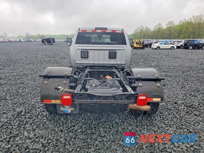 Zdjęcie 6 z 12 samochodu: 2021 RAM 3500 VIN:3C7WRSCL8MG619807 - miniatura