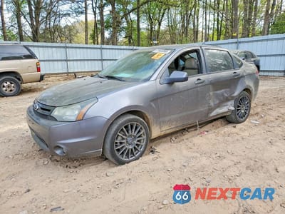 2010 FORD FOCUS SES 1FAHP3GN3AW276131 - główne zdjęcie licytacji z USA - miniatura