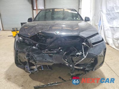 Piąte zdjęcie samochodu w środku: 2026 BMW X6 XDRIVE40I VIN:5UX33EX08T9386494 - miniatura