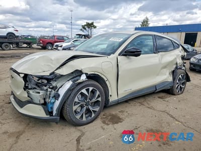 2025 FORD MUSTANG MACH-E SELECT 3FMTK1S53SMA36508 - główne zdjęcie licytacji z USA - miniatura