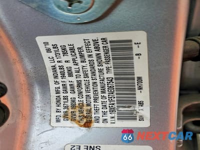 Zdjęcie 13 z 13 samochodu: 2010 HONDA CIVIC LX VIN:19XFA1F57AE067543 - miniatura