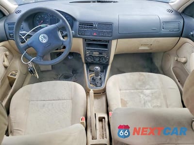 Zdjęcie 8 z 12 samochodu: 2000 VOLKSWAGEN JETTA GL VIN:3VWRC29M7YM038945 - miniatura