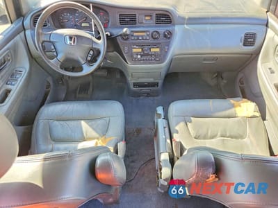 Zdjęcie 8 z 13 samochodu: 2003 HONDA ODYSSEY EXL VIN:5FNRL18043B094348 - miniatura