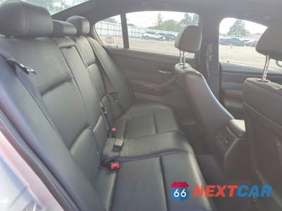 Zdjęcie 10 z 12 samochodu: 2011 BMW 335 I VIN:WBAPM5C54BE435730 - miniatura